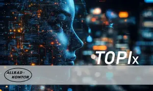 Digitale Kopf-Silhouette mit leuchtenden Datenströmen, "TOPIx" und "ALLRAD - KONTOR" Schriftzug.